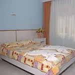 Hotel de apartamente Golden Moon 2*