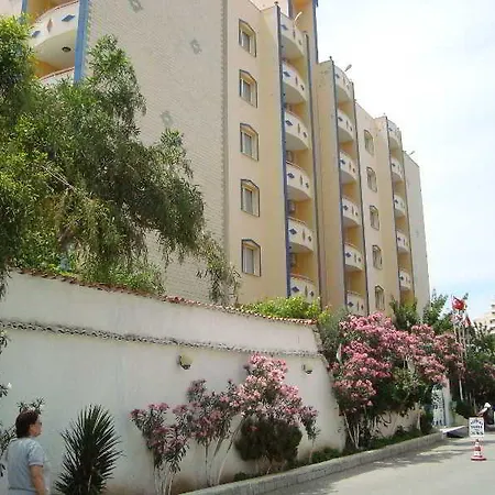 Apart-hotel Golden Moon 4*
