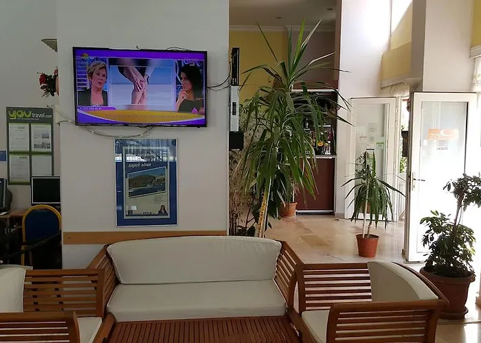 Appart hôtel Golden Moon 2*