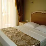 Golden Moon Aparthotel Kuşadası
