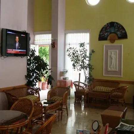 Aparthotel Golden Moon Kusadası