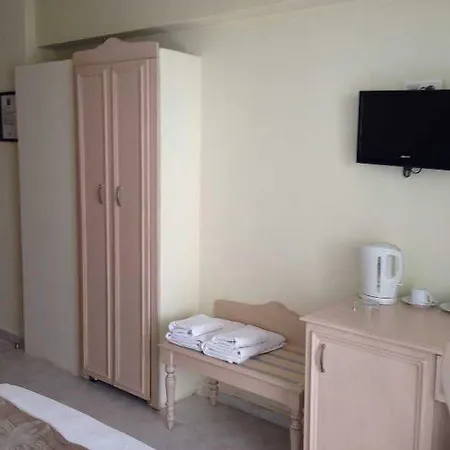 아파트호텔 Golden Moon 2*